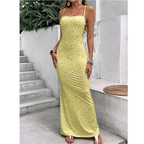 Yellow Floral Sheath Backless Maxi Dress - Picture 5 of 16